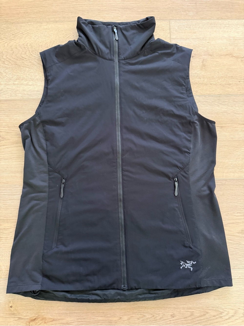 Arc’teryx Atom Lightweight Vest Women’s Large Insulated Full Zip Black